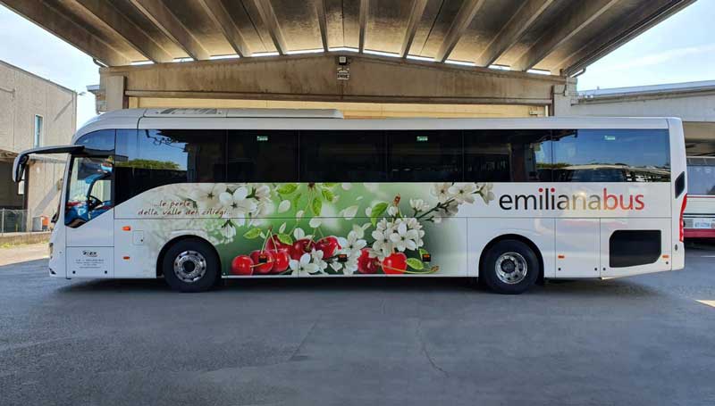 Volvo 9700